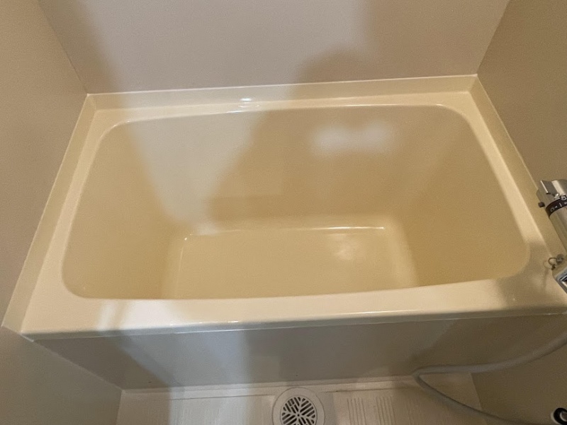 豊平区アパート　浴槽のみ塗装