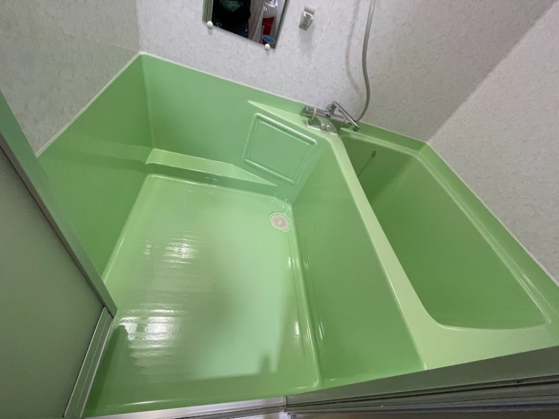 手稲区マンションハーフセット塗装（浴槽＋床）