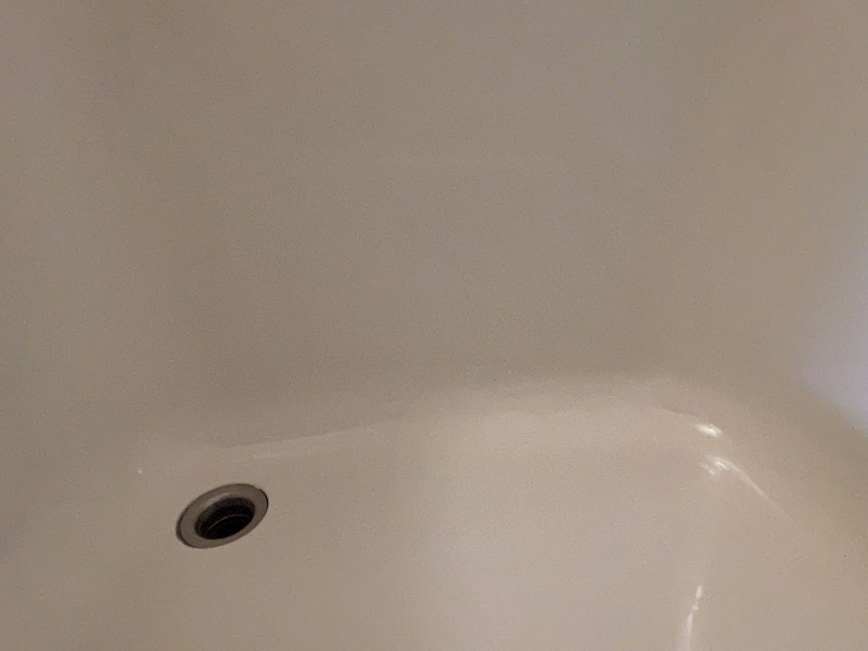 東区マンション　浴槽のみ塗装(浴槽内ひび割れ補修）